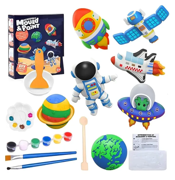 DIY_Mould_and_Paint_Craft_kit_-_Astronaut_Space_Theme_Make_Your_own_Fridge_Magnet_Set_with_Palette_&_Mold,_Painting_Art_&_Craft_Set_-_Gift_Toys_for_Boys_&_Girls