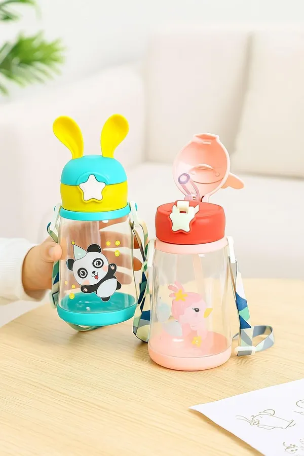 Pack_of_2,_600_ML_Cute_Water_Bottle_with_Sipper,_BPA_Free_Sipper_Bottles_for_kids_Leak_proof_Cartoon_WaterBottle_for_Kids,_Multicolor