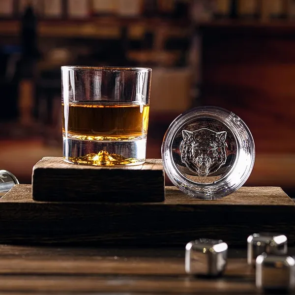 310_ML_Whiskey_Glasses,_Wolf_Engraved_Thick_Bottom,_Glasses_for_Whisky,_Gin,_Vodka,_Cocktail_Glasses,_Whisky_Gift,_Suitable_for_use_in_Bars,_Parties_and_Homes