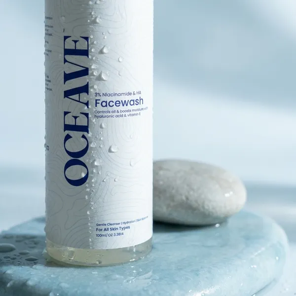 Oceave_3%_Niacinamide_&_Hyaluronic_Acid_Face_Wash