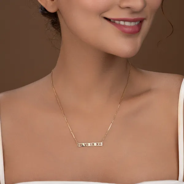 Roman_Elegance_Bar_Necklace
