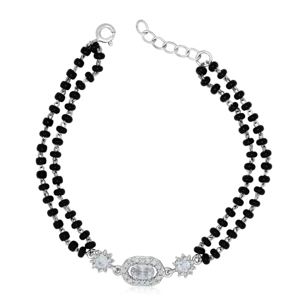 Black_Beaded_Mangalsutra_Bracelet_With_Crystal_Oval_Centerpiece