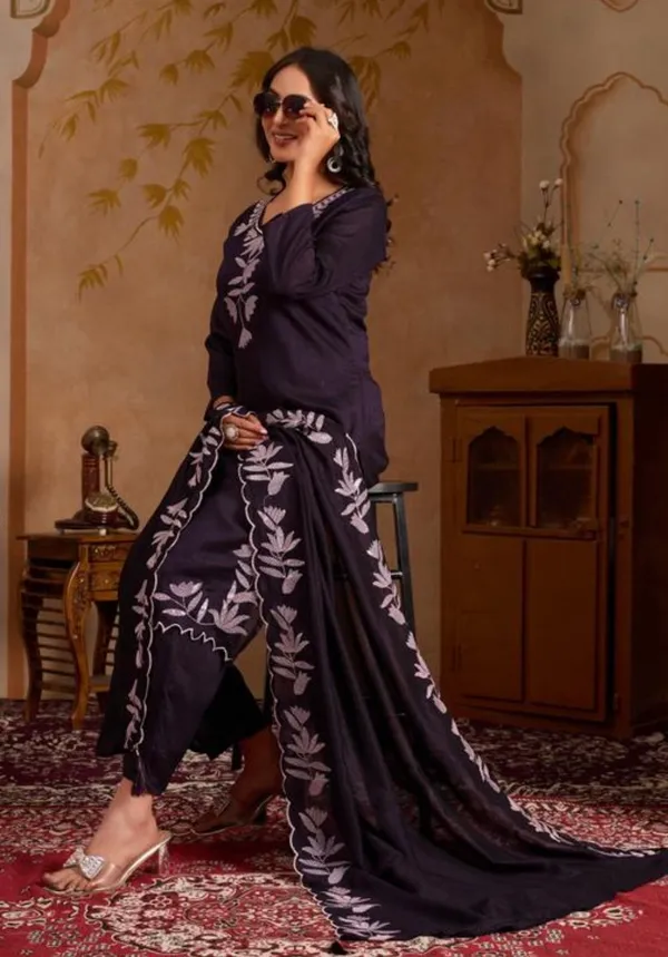 Women's_Embroidered_Cotton_Suit_Set_Black_With_Lavender_Floral_Embroidery