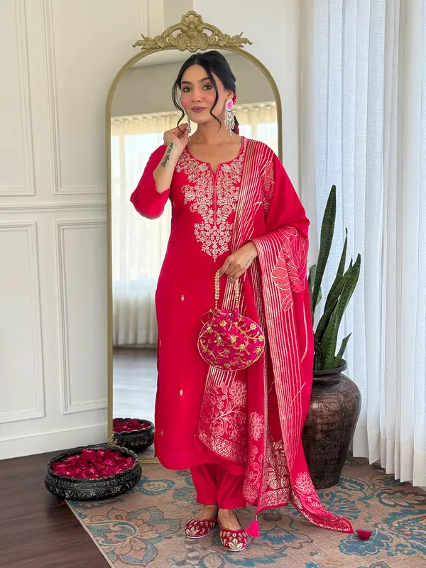 Vibrant_Pink_Embroidered_Kurta_Set_With_Dupatta