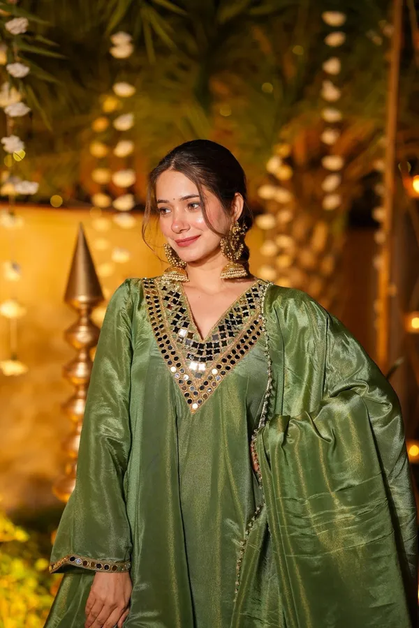 Elegant_Green_Embellished_Sharara_Set_Festive_Ethnic_Wear_For_Women