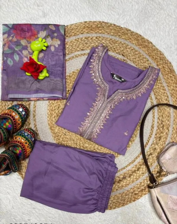 Purple_Embroidered_Organza_Salwar_Suit_Set_With_Dupatta
