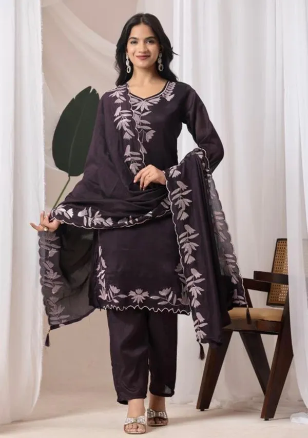 Women's_Embroidered_Cotton_Suit_Set_Black_With_Lavender_Floral_Embroidery