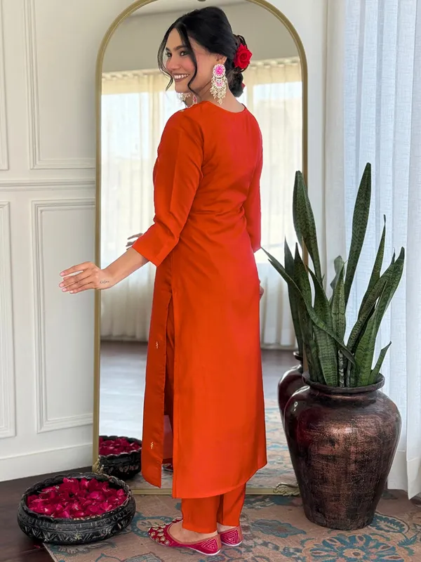 Orange_Embroidered_Roman_Silk_Kurti_Set_With_Dupatta