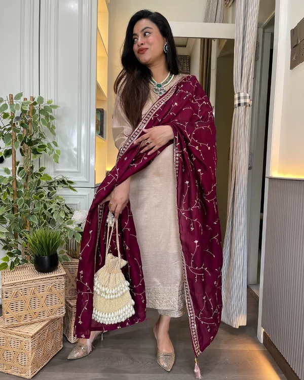 Beige_Embellished_Kurta_Set_With_Maroon_Dupatta