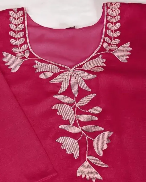 Magenta_Embroidered_Kurta_Set_With_Dupatta_Women's_Ethnic_Suit