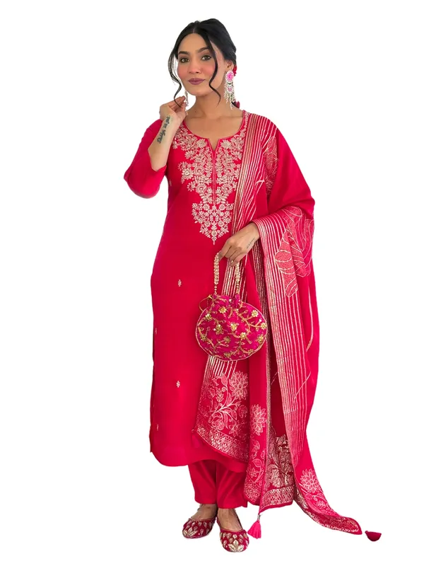 Red_Embroidered_Silk_Kurta_Set_With_Dupatta_Traditional_Ethnic_Wear_For_Women