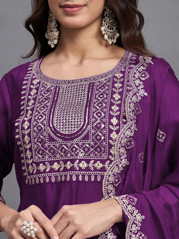 Purple_Embroidered_Kurta_Set_With_Dupatta_Women's_Ethnic_Wear