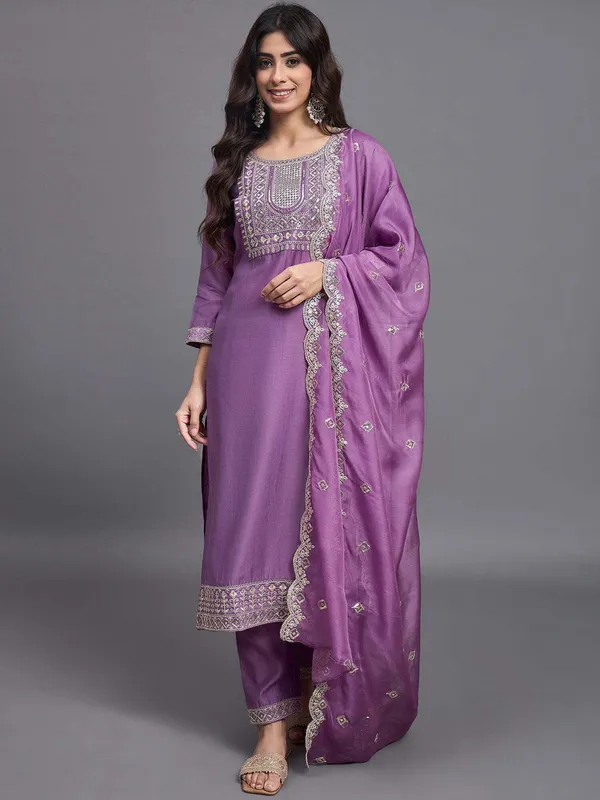 Purple_Embroidered_Ethnic_Suit_Set_With_Dupatta