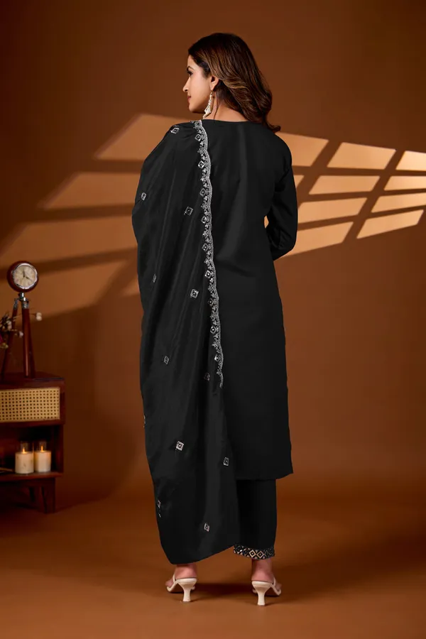 Black_Embroidered_Ethnic_Suit_Set_With_Dupatta