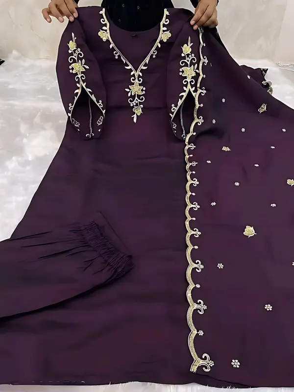 Wine_Embroidered_Georgette_Salwar_Suit_Set_With_Dupatta