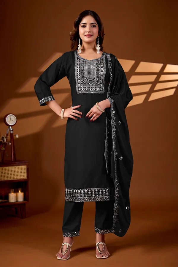Black_Embroidered_Ethnic_Suit_Set_With_Dupatta
