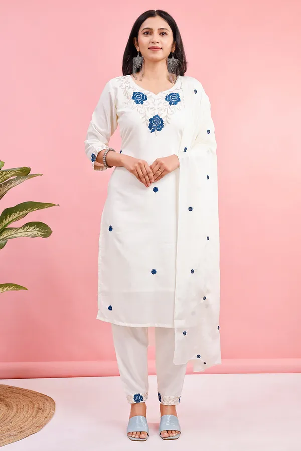 White_Embroidered_Floral_Kurta_Set_With_Blue_Rose_Motifs