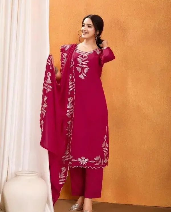 Magenta_Embroidered_Kurta_Set_With_Dupatta_Women's_Ethnic_Suit