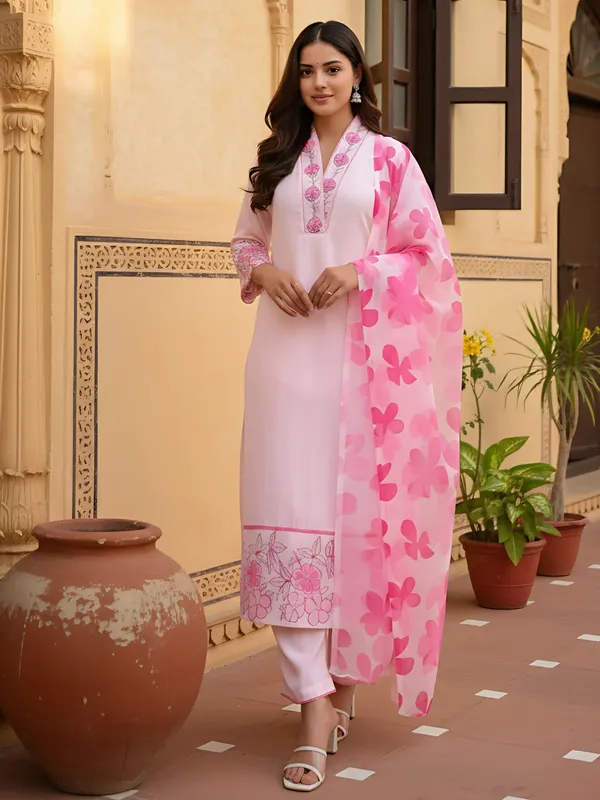 Maya_Pin_670_Chanderi_Silk_Kota_Printed_Kurti_Set_With_Pant_And_Dupatta
