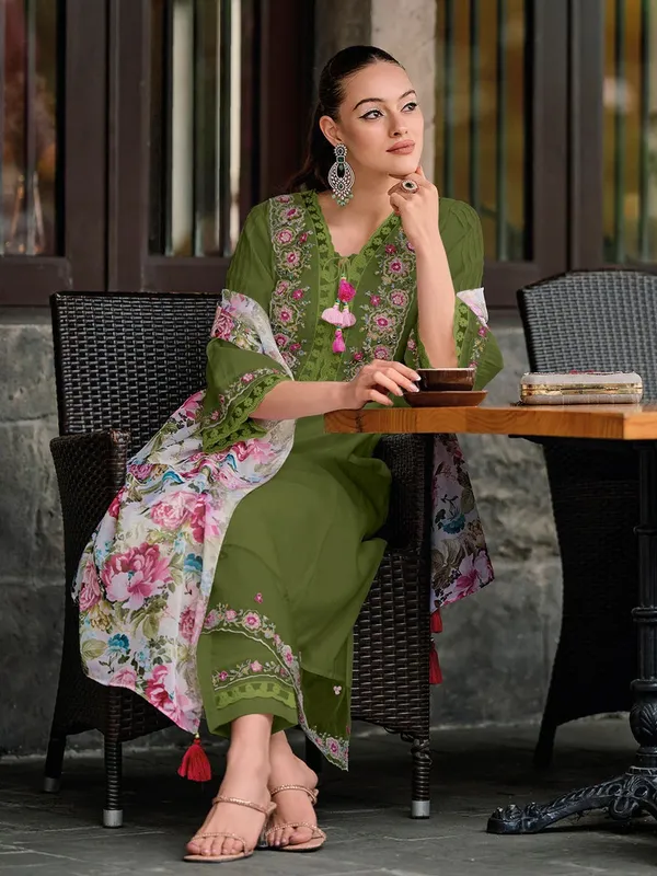 Olive_Green_Embroidered_Kurti_Set_With_Floral_Dupatta