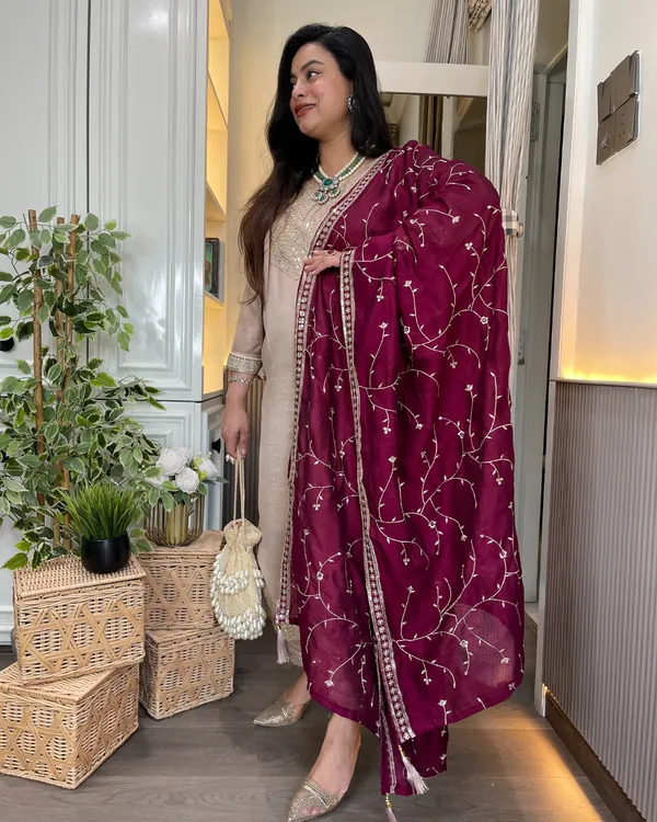 Beige_Embellished_Kurta_Set_With_Maroon_Dupatta