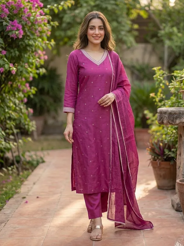 Purple_Embellished_Ethnic_Kurta_Set_With_Dupatta