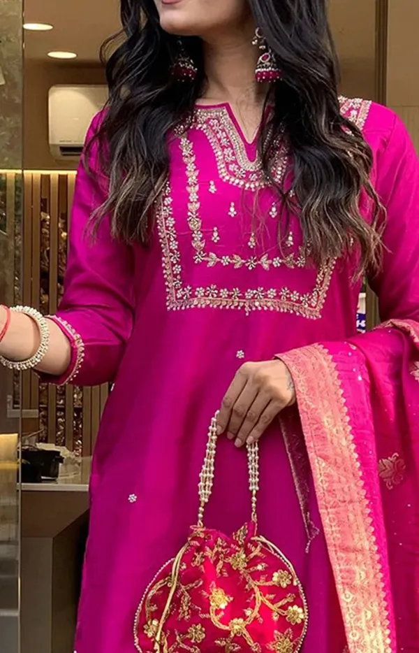 Magenta_Banarasi_Silk_Salwar_Suit_With_Dupatta