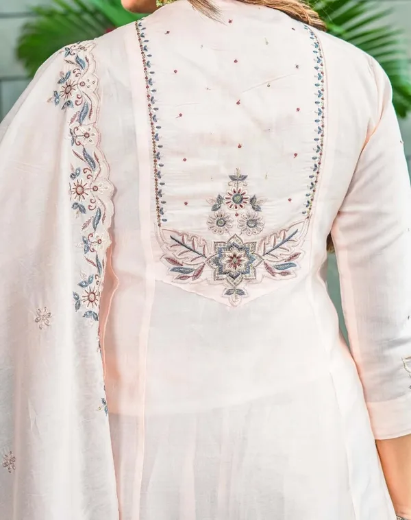 750_Muslin_Cotton_Embroidered_Kurti_Set_With_Flared_Pants_And_Dupatta_(3Piece_Set)