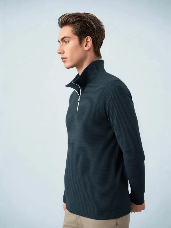 Navy_Blue_Form_Knit_Quarter_Zip_Pullover_For_Men