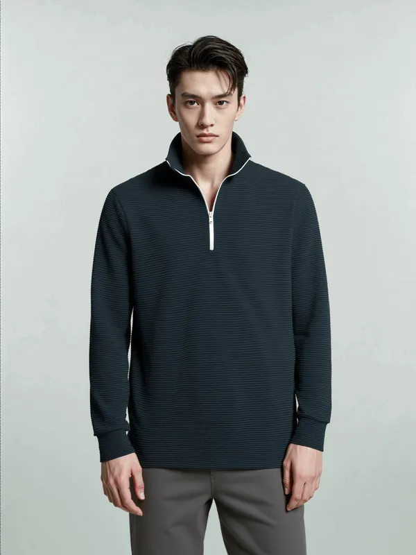 Navy_Blue_Form_Knit_Quarter_Zip_Pullover_For_Men