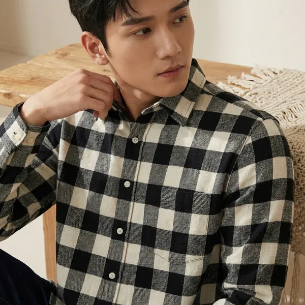 Black_And_White_Ashwood_Check_Heavyweight_Brushed_Cotton_Flannel_Casual_Shirt_For_Men