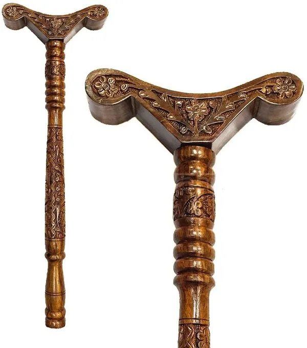 Carved_Wooden_Walking_Stick_With_Decorative_Handle