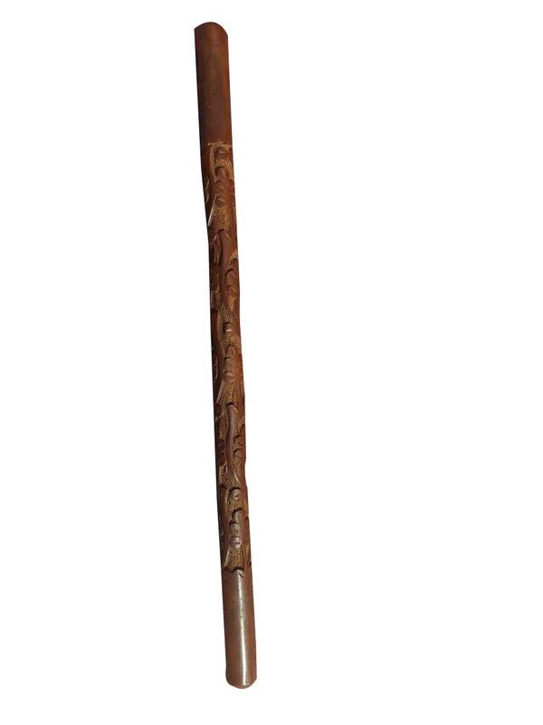 Handcrafted_Wooden_Walking_Stick_With_Decorative_Carving