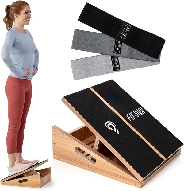 Adjustable_Wooden_Slant_Board_For_Calf_Stretching_And_Balance_Training