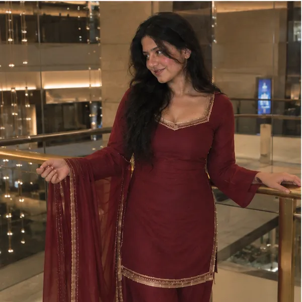 Maroon_Georgette_Zari_Border_Straight_Kurta_With_Fitted_Pant_And_Dupatta_Set
