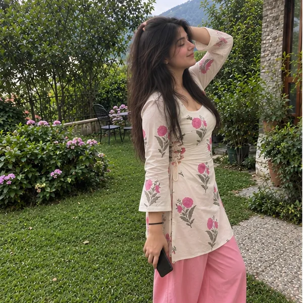 Off_White_Cotton_Large_Rose_Block_Print_Tie-Up_Kurta_With_Solid_Pink_Palazzo_Set