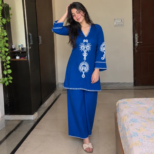Royal_Blue_Cotton_White_Floral_Embroidered_V_Neck_Kurta_With_Wide_Leg_Palazzo_Set