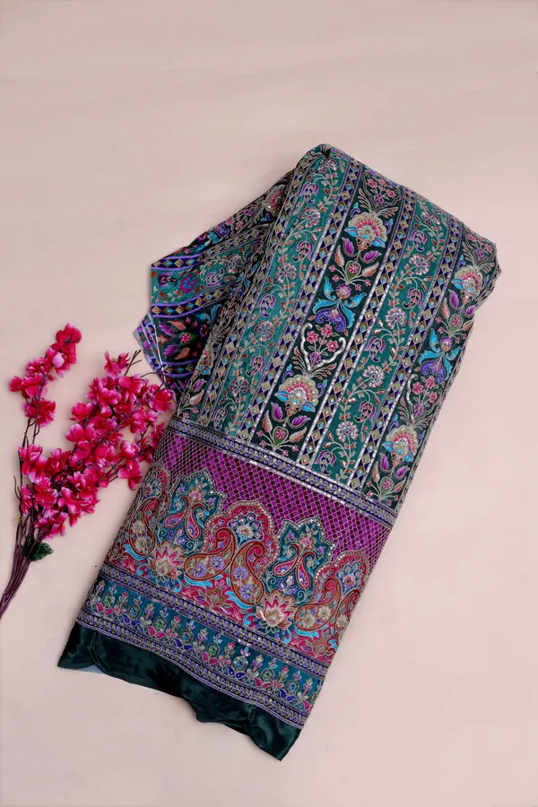 Floral_Stripe_Placement_Print_Fabric_With_Ornamental_Border