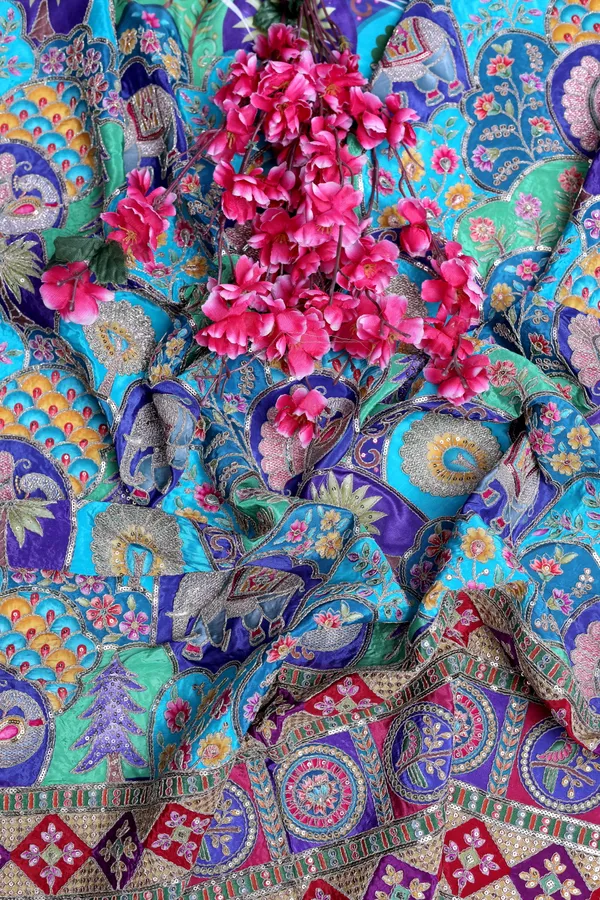 Natural_Crepe_Rani_Pink_Floral_Buta_Placement_Print_Fabric_With_Heavy_Ornamental_Border