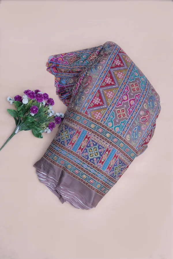 Natural_Crepe_Dusty_Lavender_Geometric_Ethnic_Placement_Print_Fabric_With_Paisley_Ornamental_Border