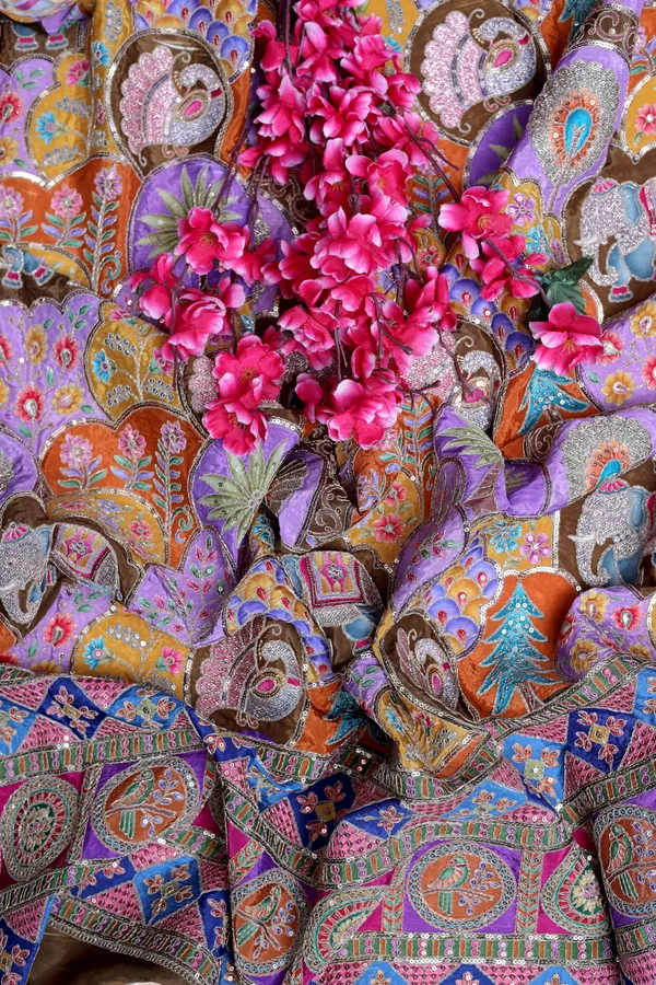 Natural_Crepe_Lavender_Purple_Floral_Buta_Placement_Print_Fabric_With_Heavy_Ornamental_Border