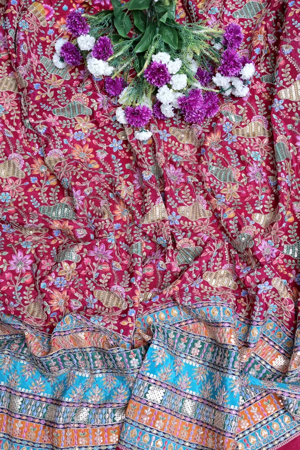 Natural_Crepe_Rani_Pink_Floral_Buta_Placement_Print_Fabric_With_Heavy_Ornamental_Border
