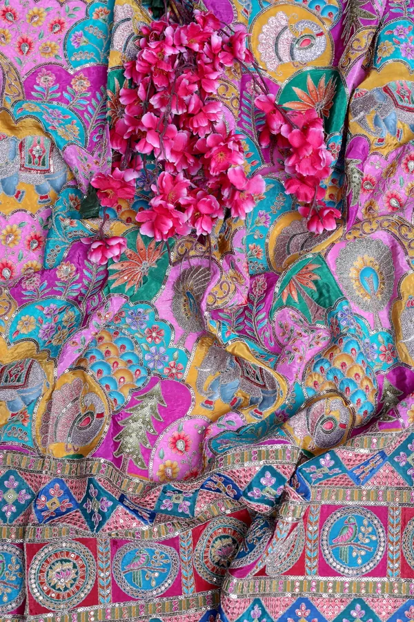 Natural_Crepe_Mint_Green_Floral_Buta_Placement_Print_Fabric_With_Heavy_Ornamental_Border