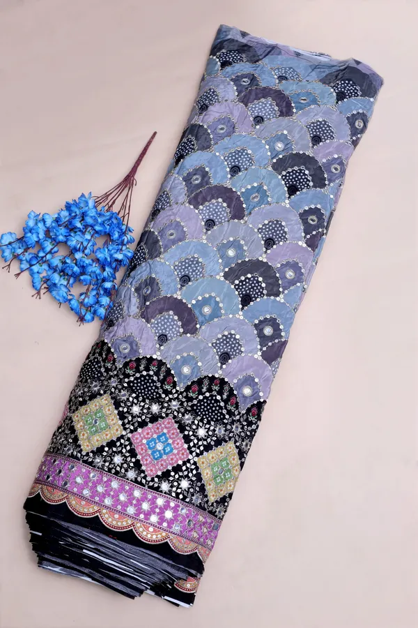Geometric_Mirror_Work_Placement_Print_Fabric_With_Heavy_Border
