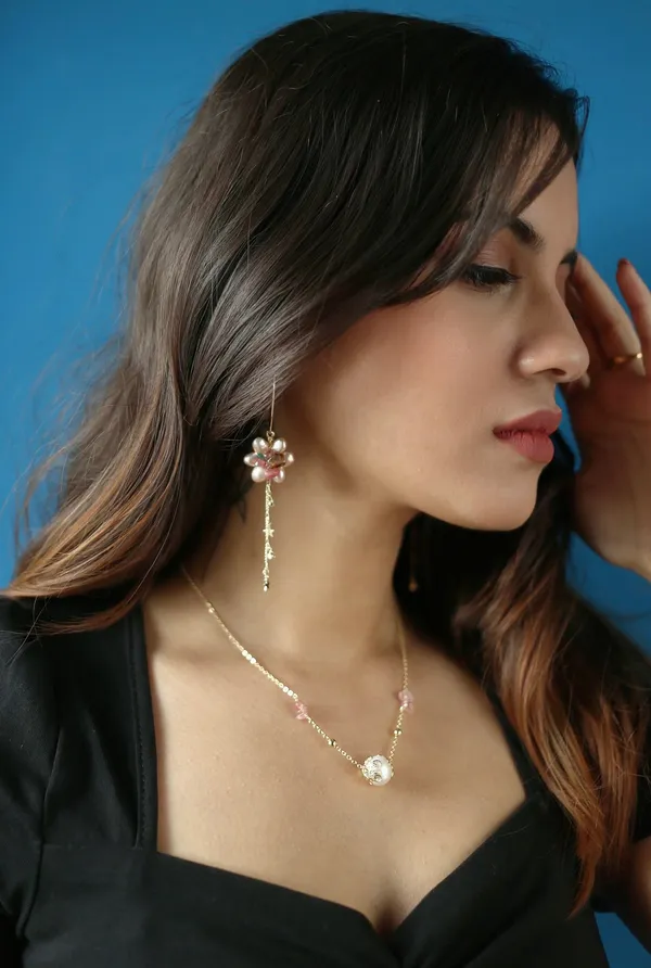 Kaia_Floral_Pearl_Hoops