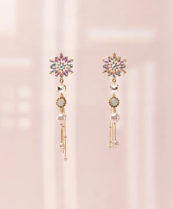 Nour_Holographic_Earrings