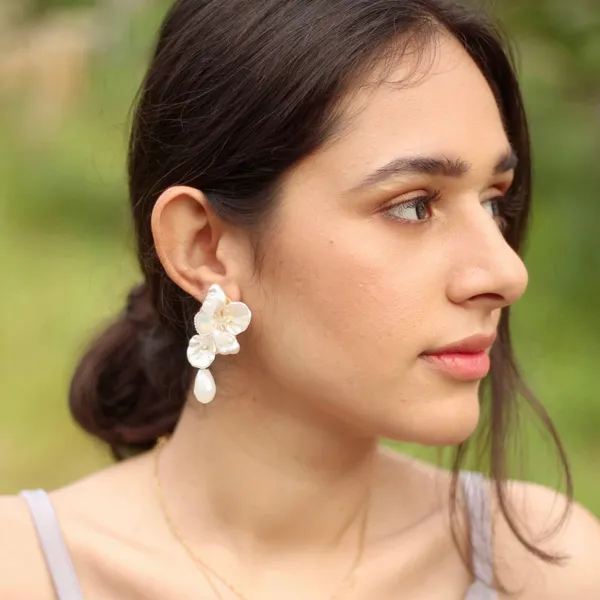 Nour_Shell_Earrings