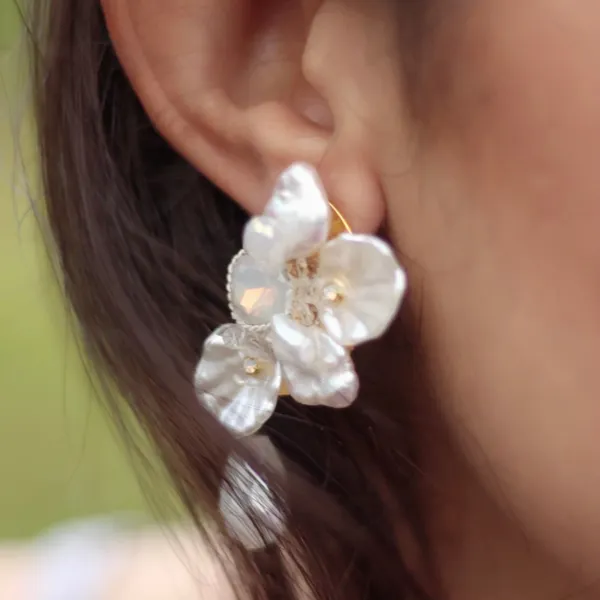 Nour_Shell_Earrings