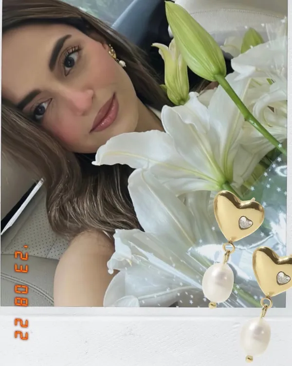 Rae_Heart_Pearl_Earrings