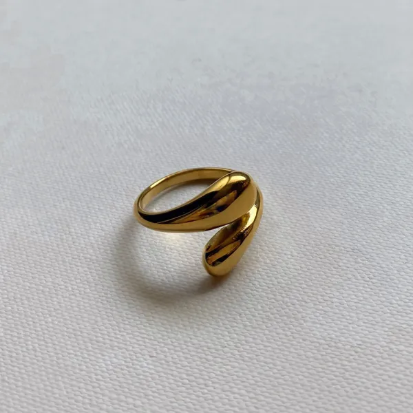 Rae_Pebble_Ring_Adjustable